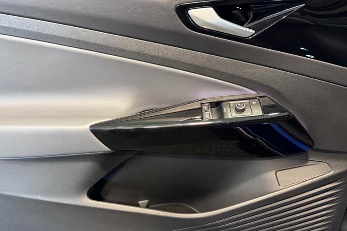 Blå VW ID.4 fra 2022