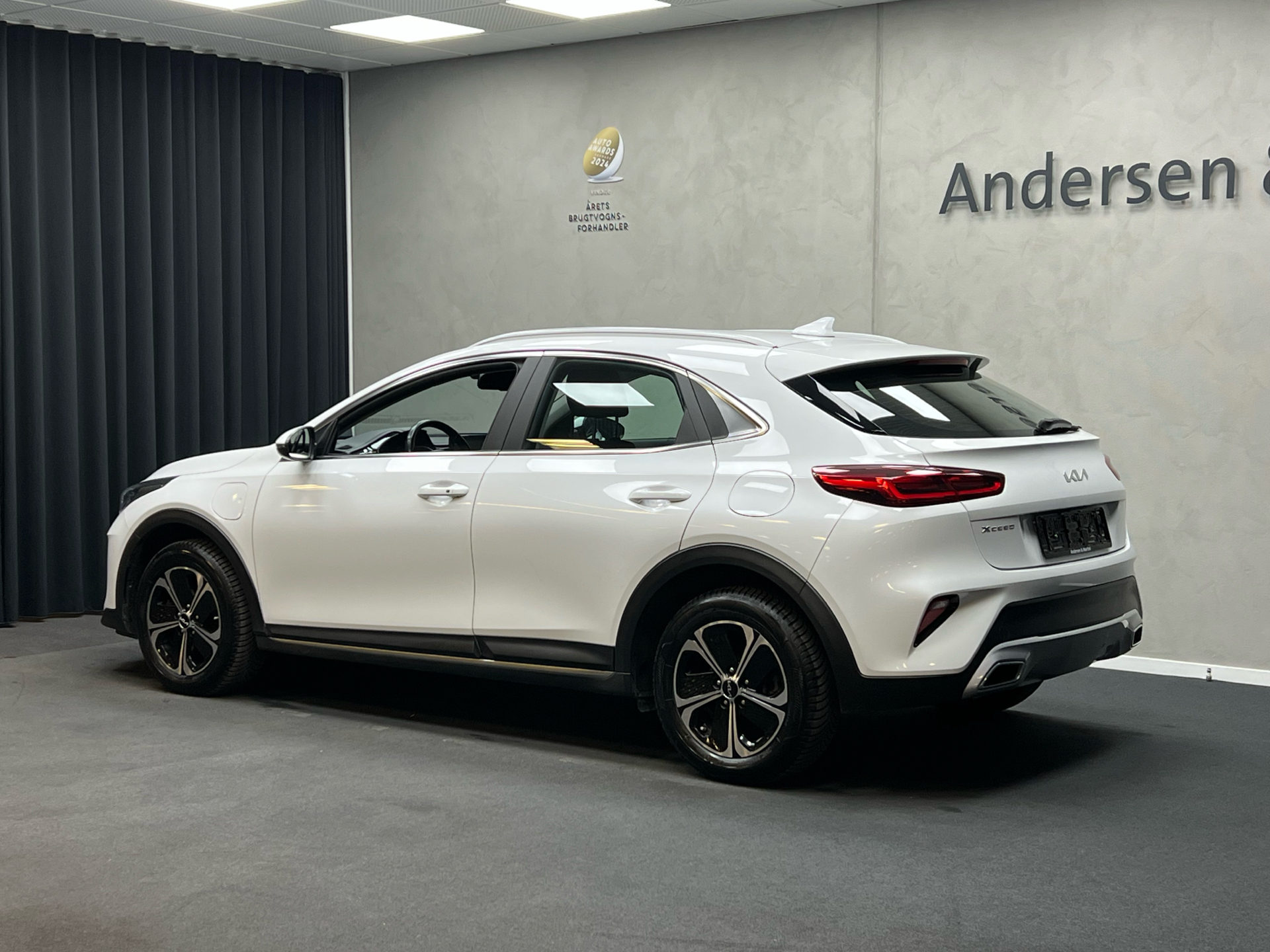 Hvid Kia XCeed fra 2022
