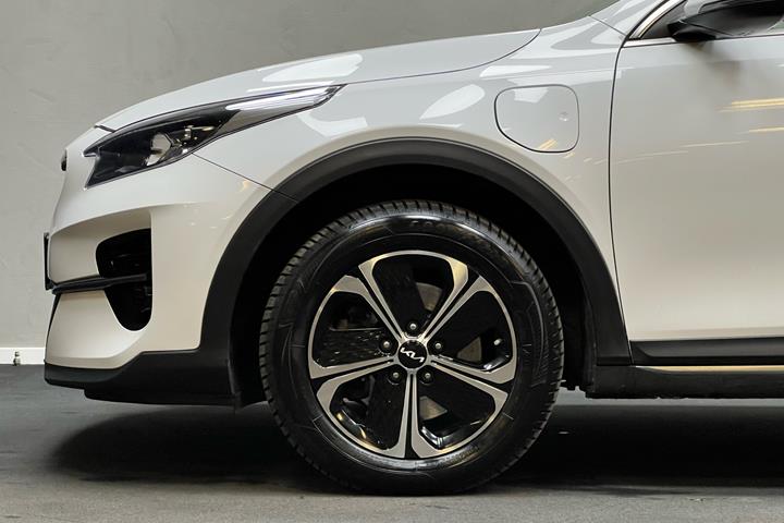 Hvid Kia XCeed fra 2022