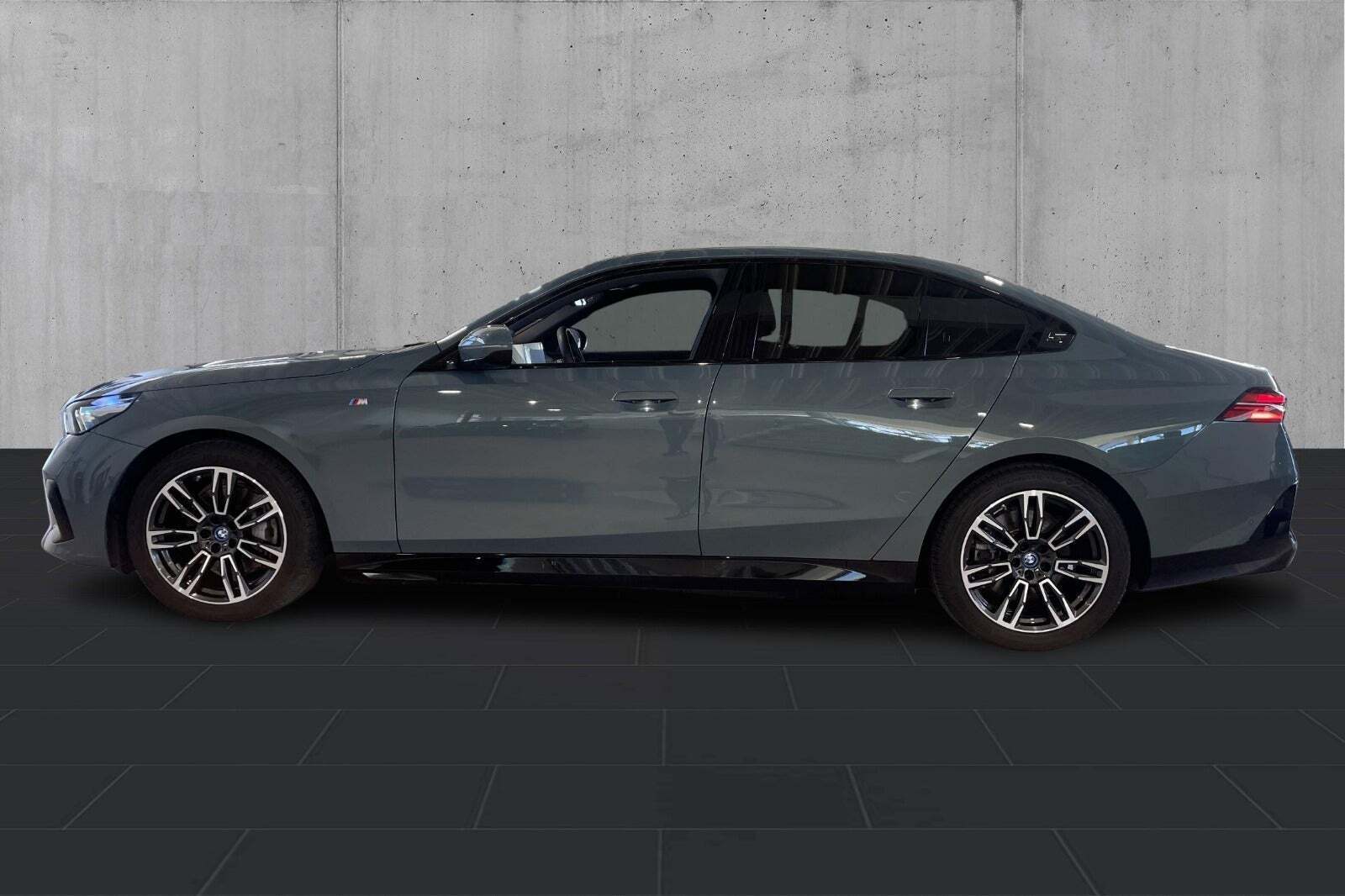 BMW i5 eDrive40 M-Sport