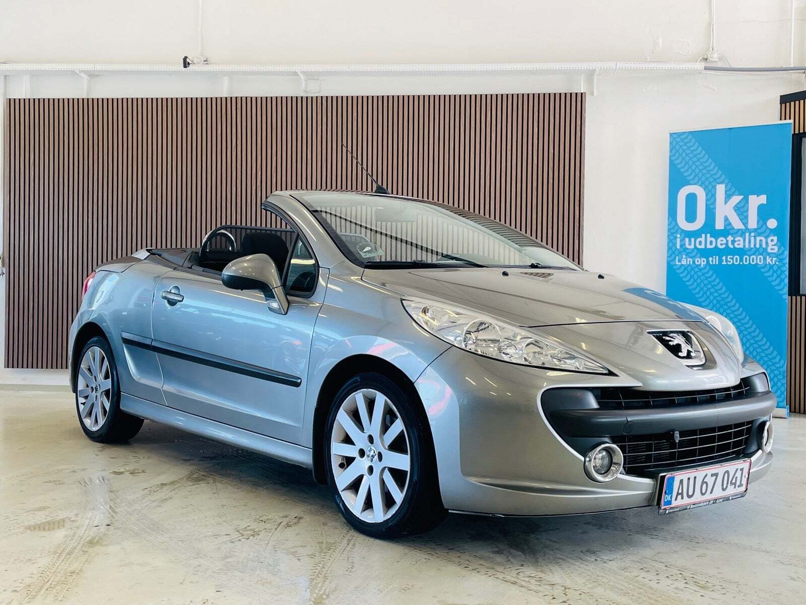 Peugeot 207 1,6 HDi CC