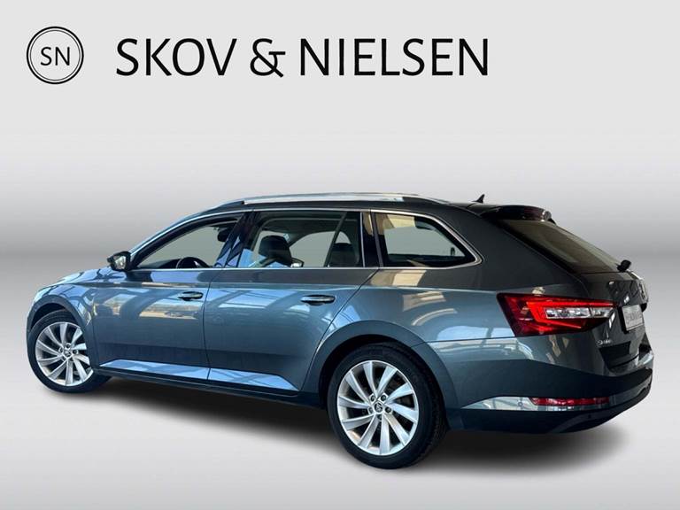 Skoda Superb 2,0 TDi 150 Style Combi DSG