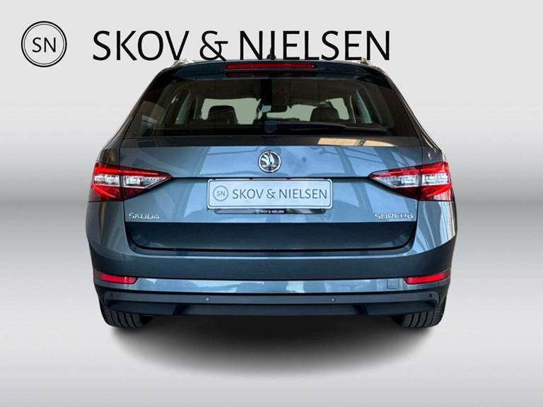 Skoda Superb 2,0 TDi 150 Style Combi DSG