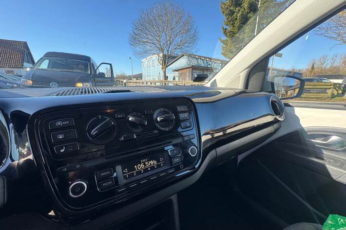 undefined VW UP! fra 2014