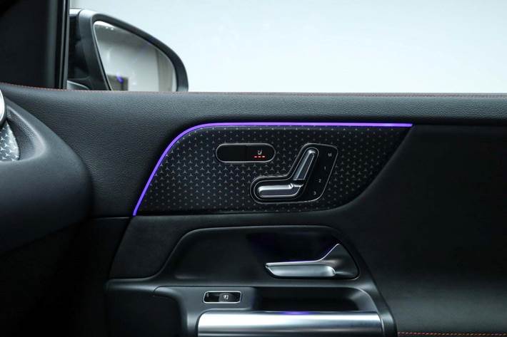 Sort Mercedes EQA250+ fra 2026