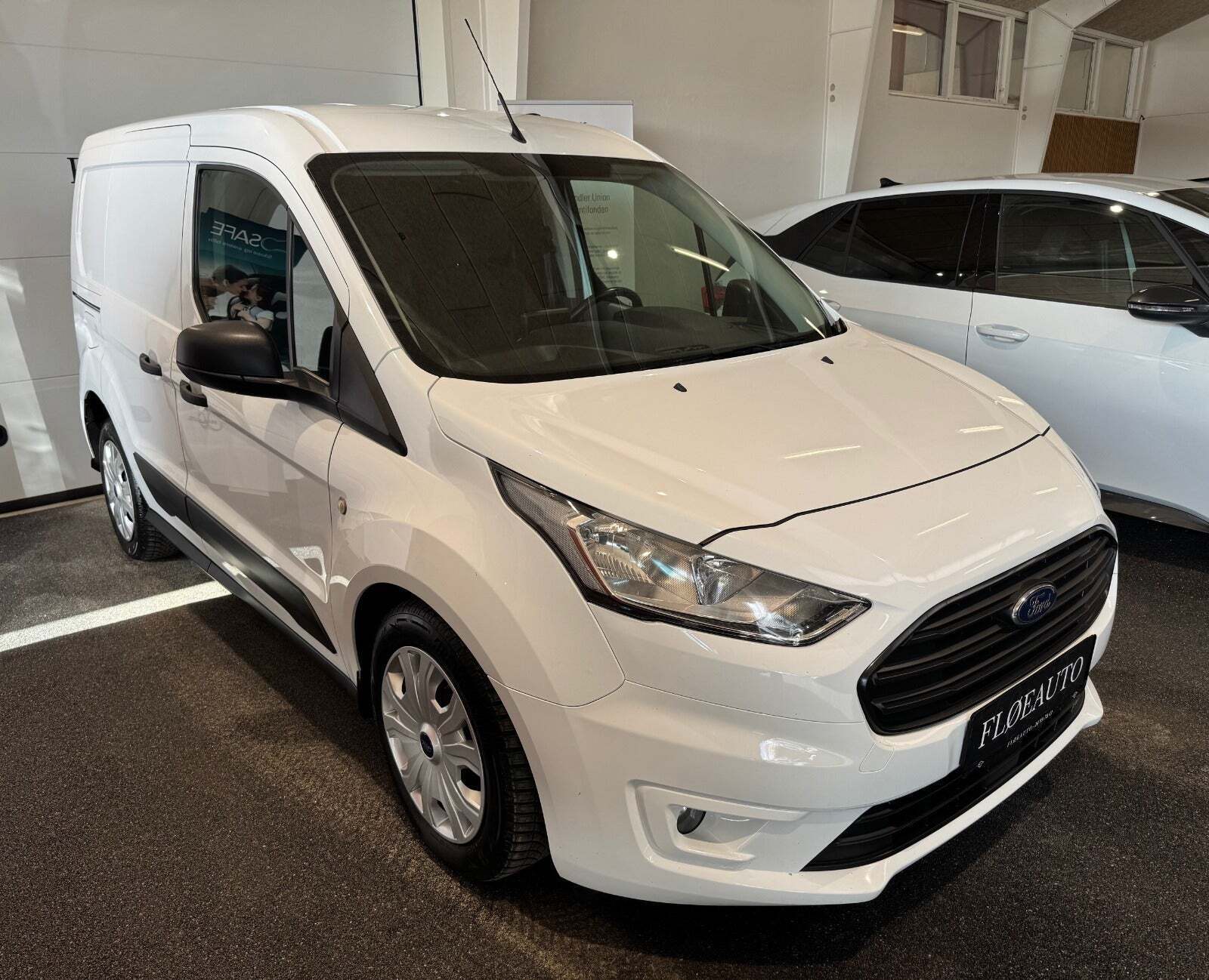 Ford Transit Connect 1,5 TDCi 120 Trend kort