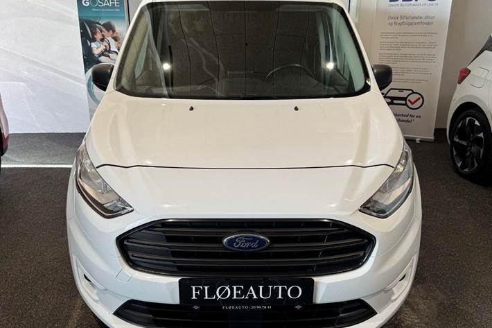 Hvid Ford Transit Connect fra 2019