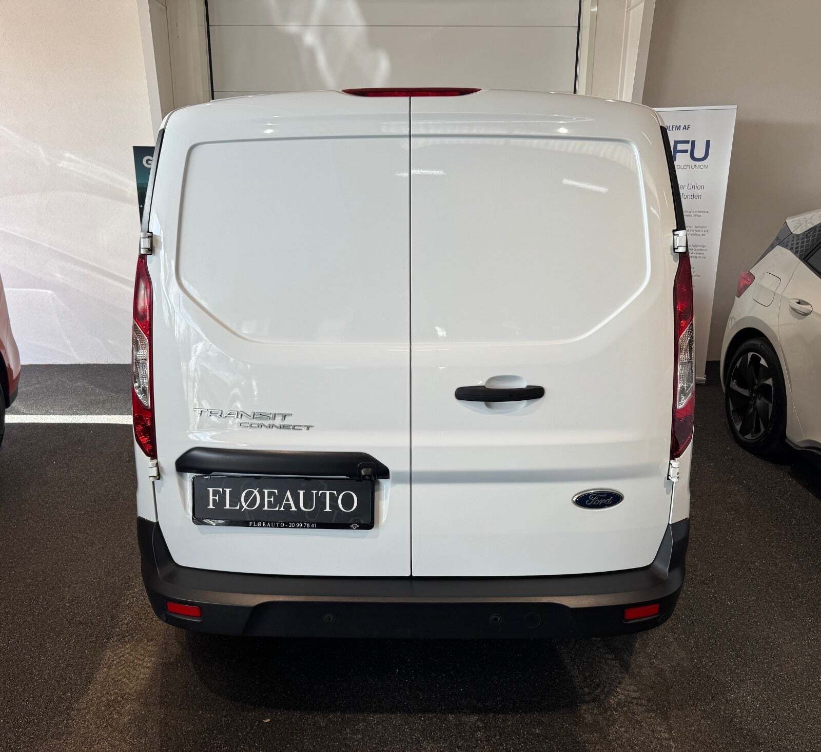 Ford Transit Connect 1,5 TDCi 120 Trend kort
