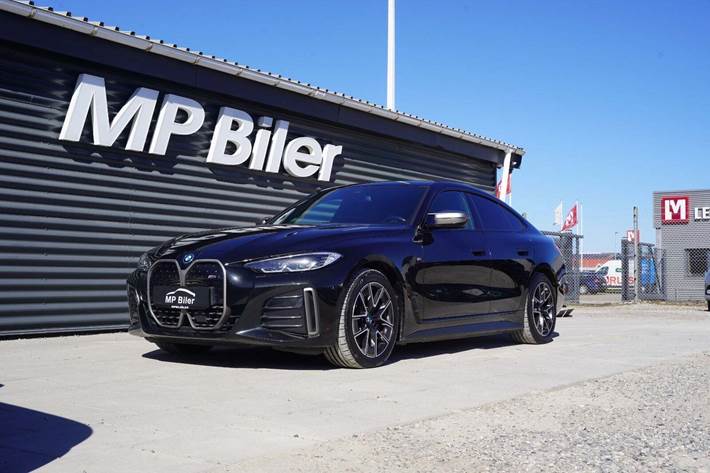 Sort BMW i4 fra 2024