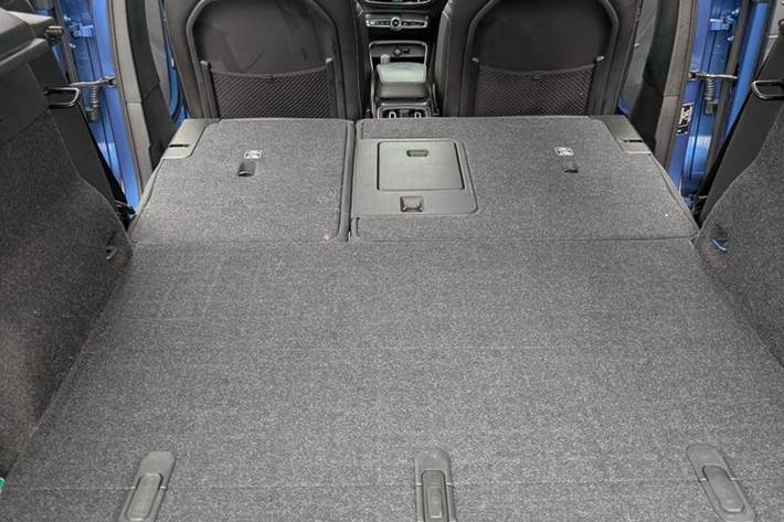 Blå Volvo XC40 fra 2020