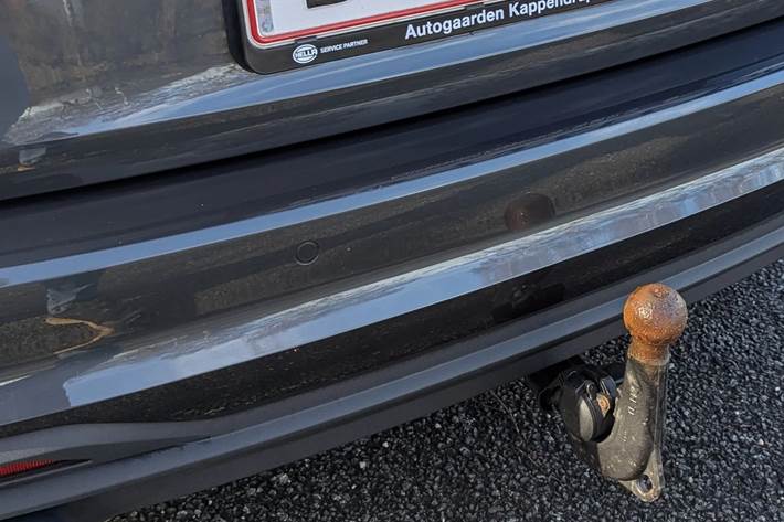 Grå Audi A4 fra 2019