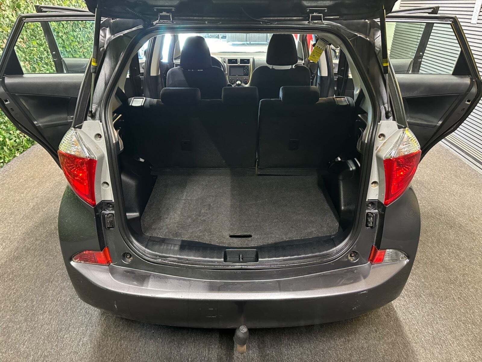 undefined Toyota Verso-S fra 2011