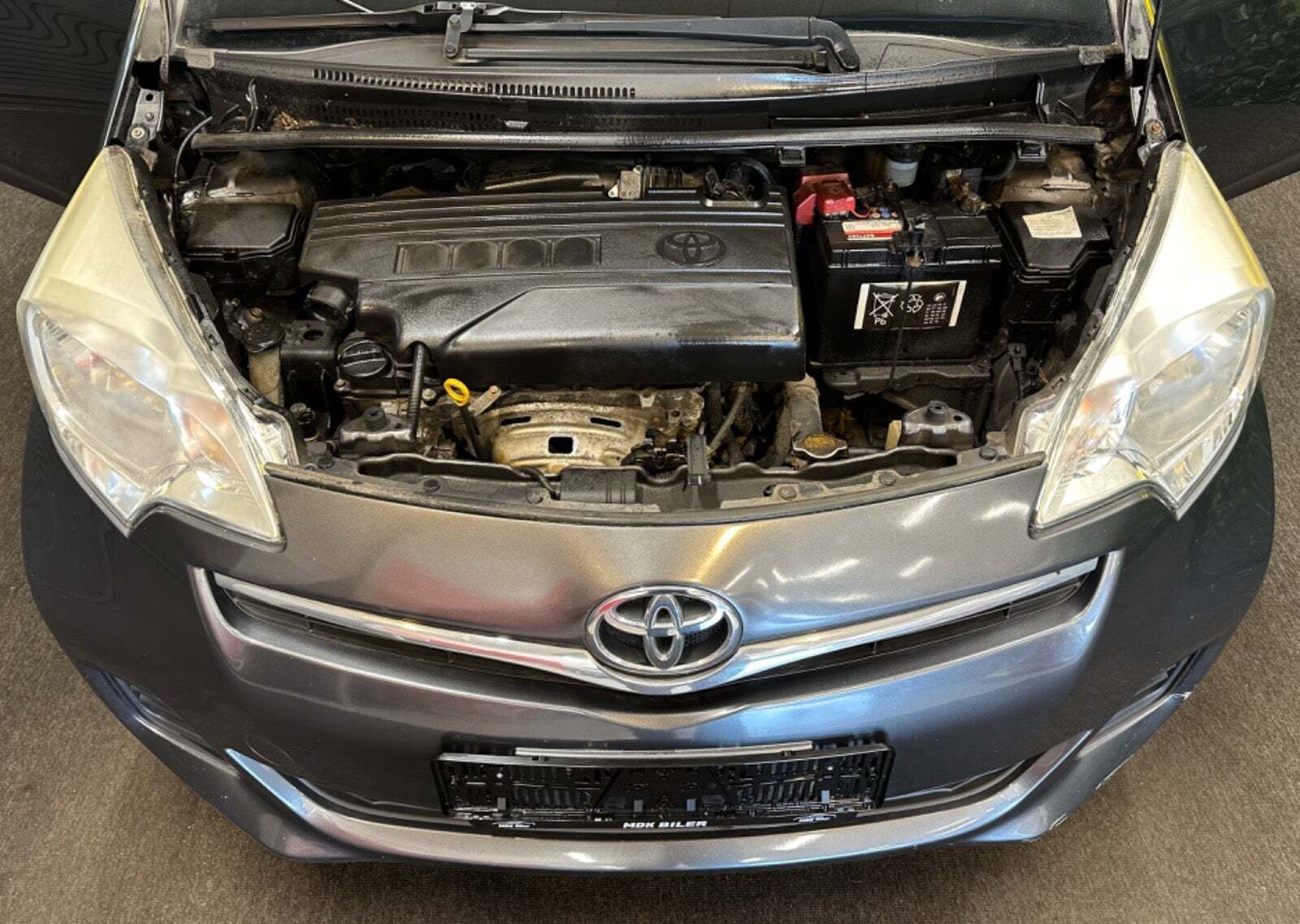 undefined Toyota Verso-S fra 2011