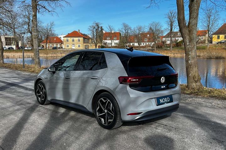Grå VW ID.3 fra 2020