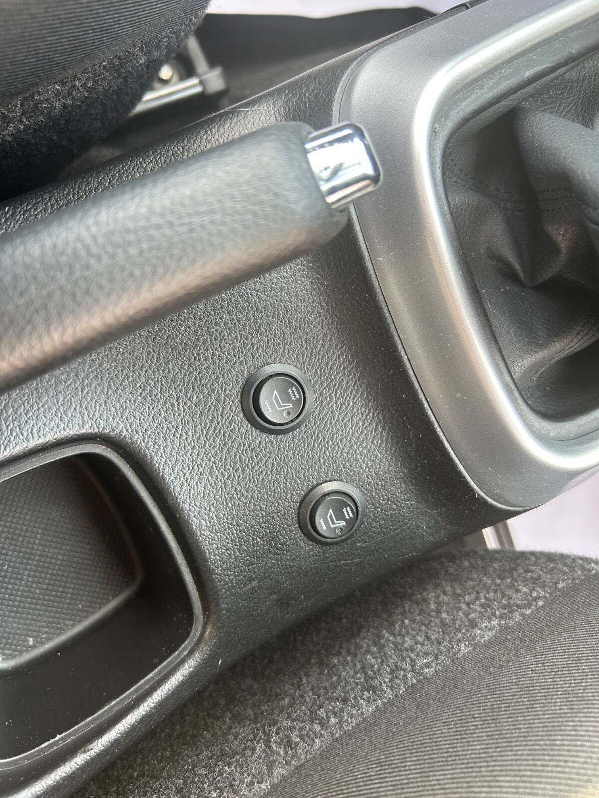 Grå Suzuki S-Cross fra 2018