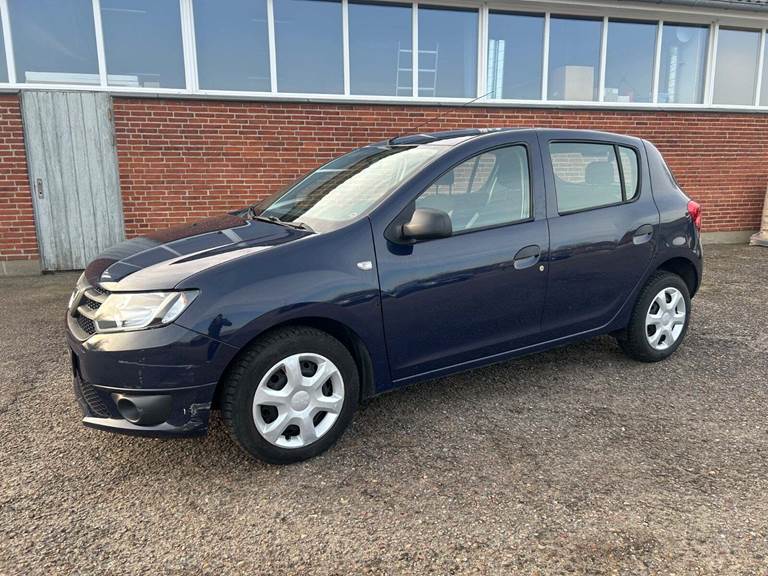 Dacia Sandero 1,2 16V Base