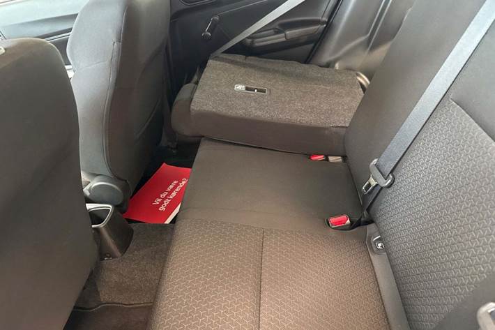 Grå Suzuki Swift fra 2020