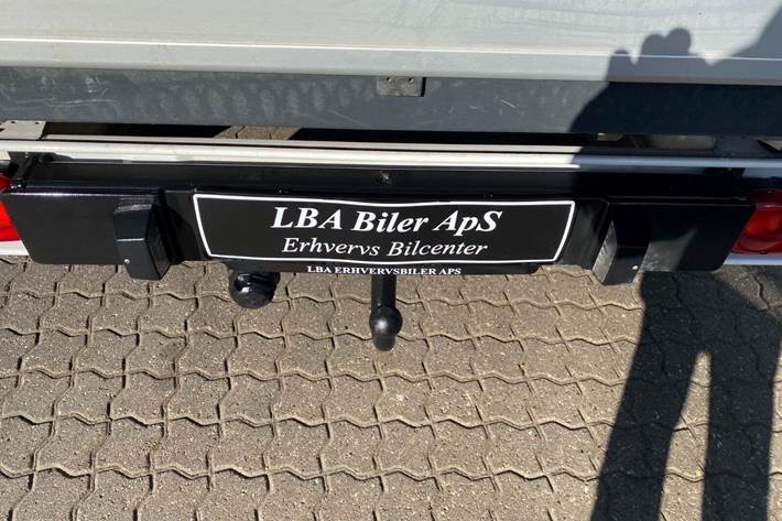 Hvid VW Transporter fra 2019