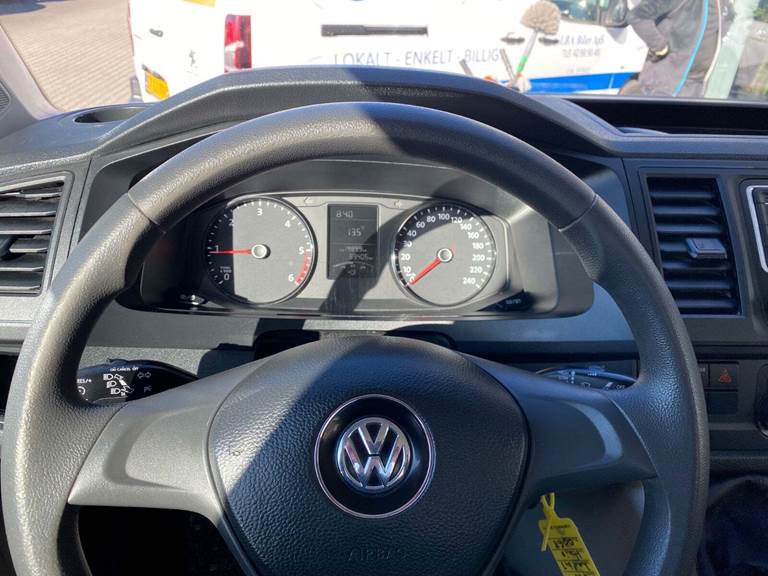 VW Transporter 2,0 TDi 102 Ladvogn lang