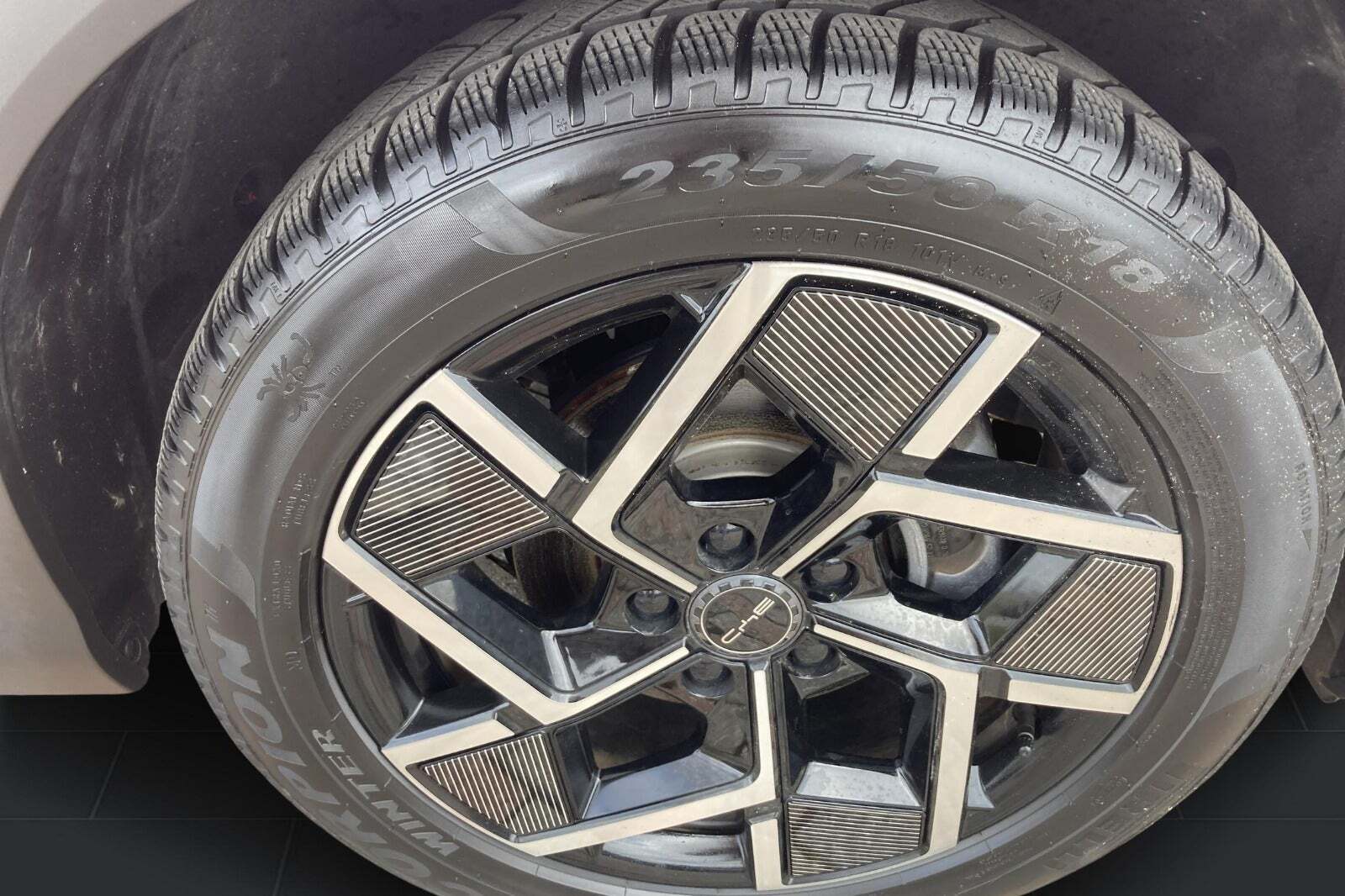 Rød BYD Atto 3 fra 2023