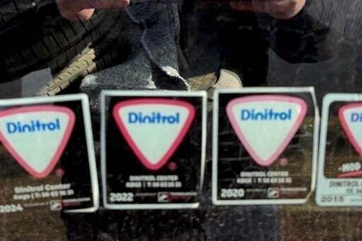 Rød Toyota Aygo fra 2008