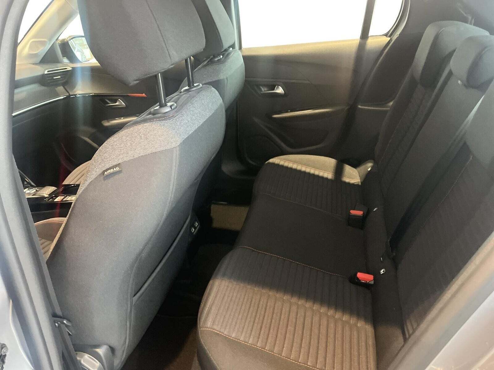 Peugeot e-208 50 Allure Pack