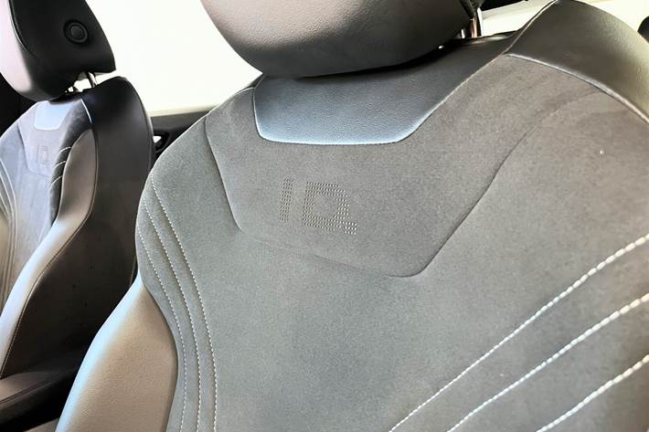 Grå VW ID.4 fra 2022