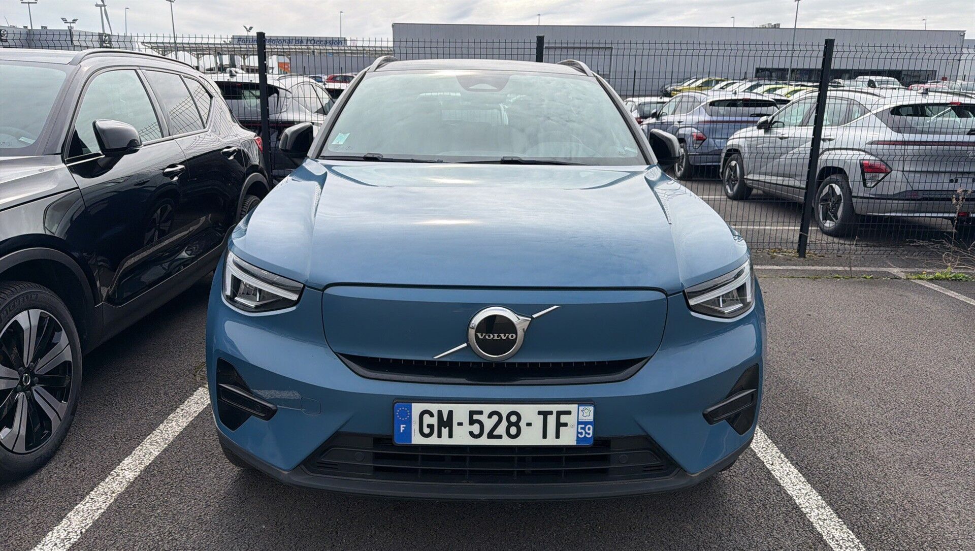 Volvo XC40 P6 Recharge Core 231HK 5d Aut.