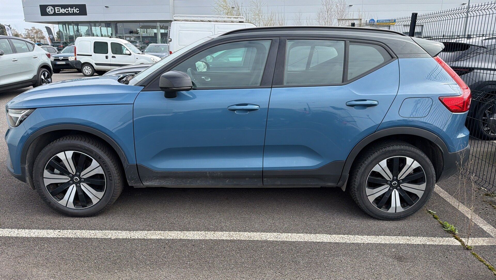 Volvo XC40 P6 Recharge Core 231HK 5d Aut.