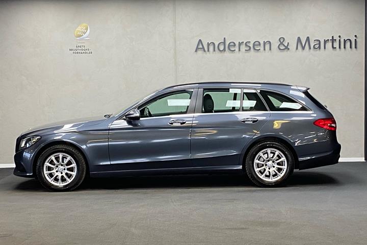Sort Mercedes C200 d fra 2015