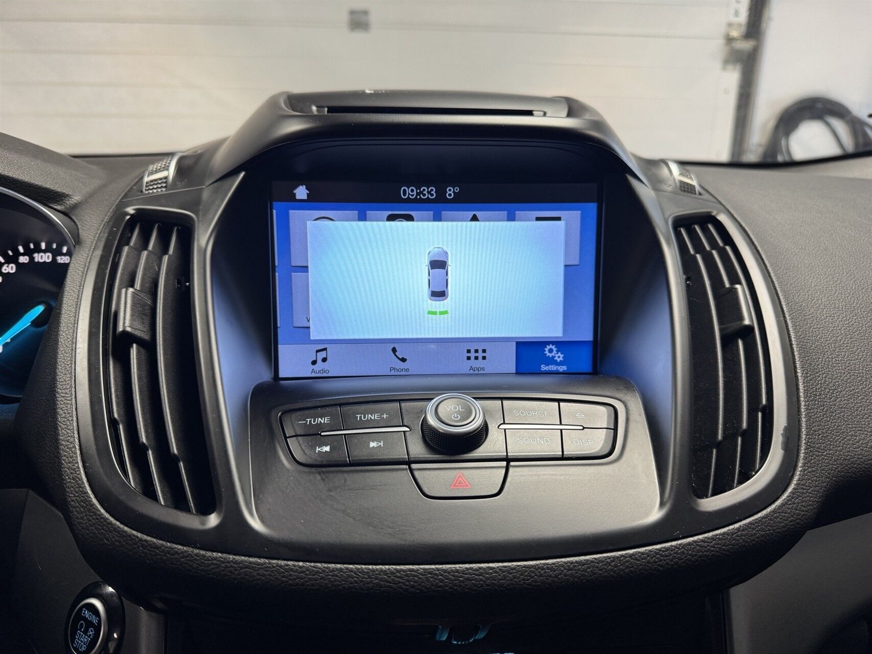 Hvid Ford Kuga fra 2017