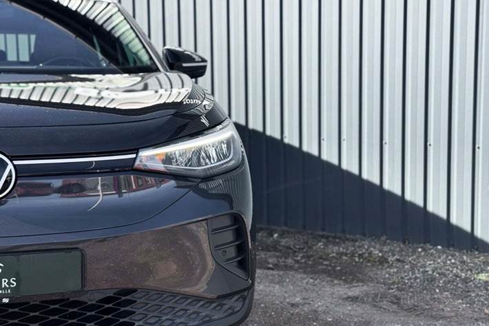 Grå VW ID.4 fra 2022