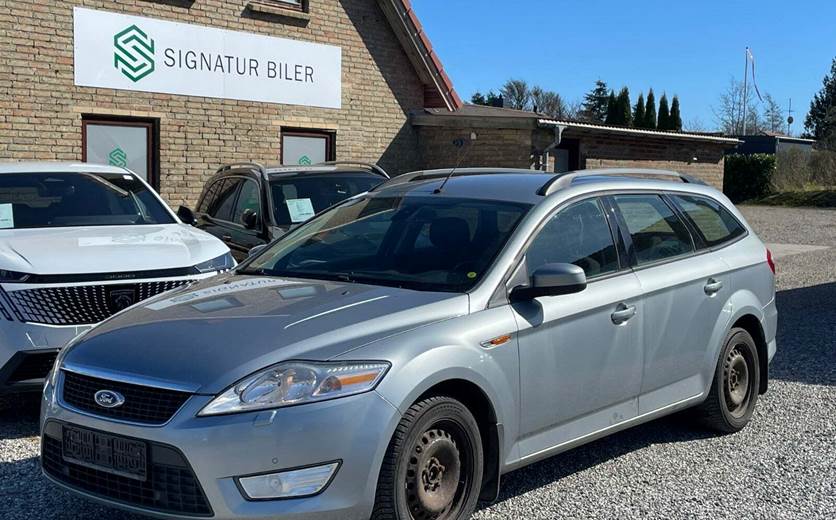 Ford Mondeo 2,0 Ambiente stc.