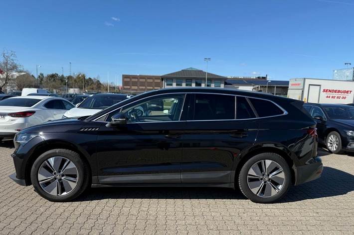 Sort Skoda Enyaq fra 2021