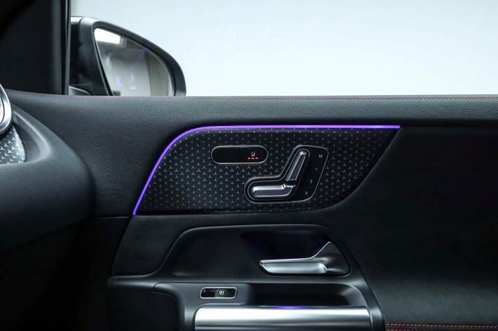 Sort Mercedes EQA250+ fra 2026