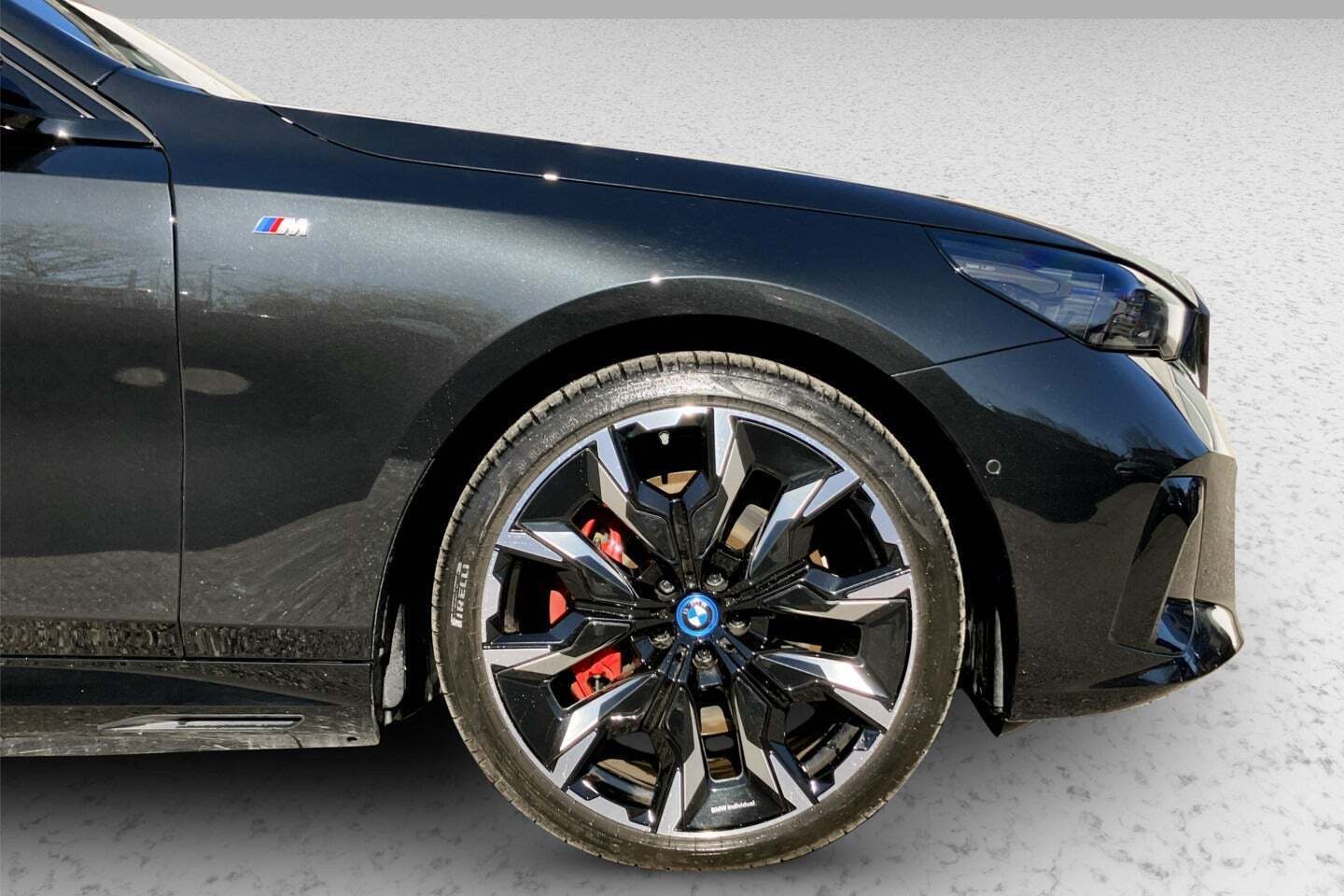 BMW i5 eDrive40 Fully Charged M-Sport