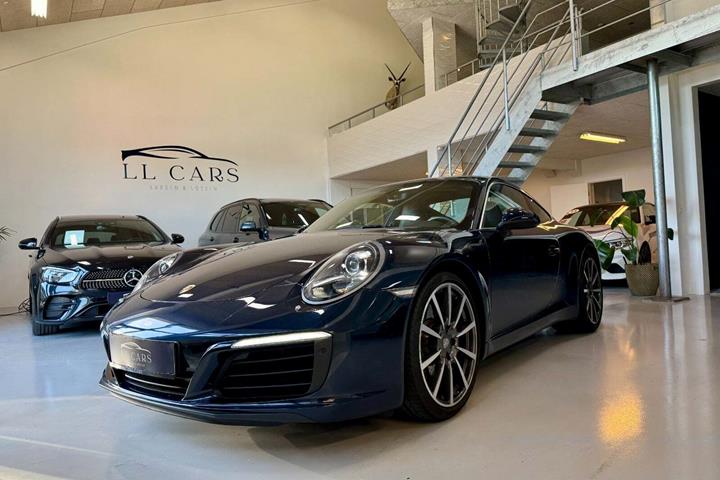 Gul Porsche 911 Carrera S fra 2017