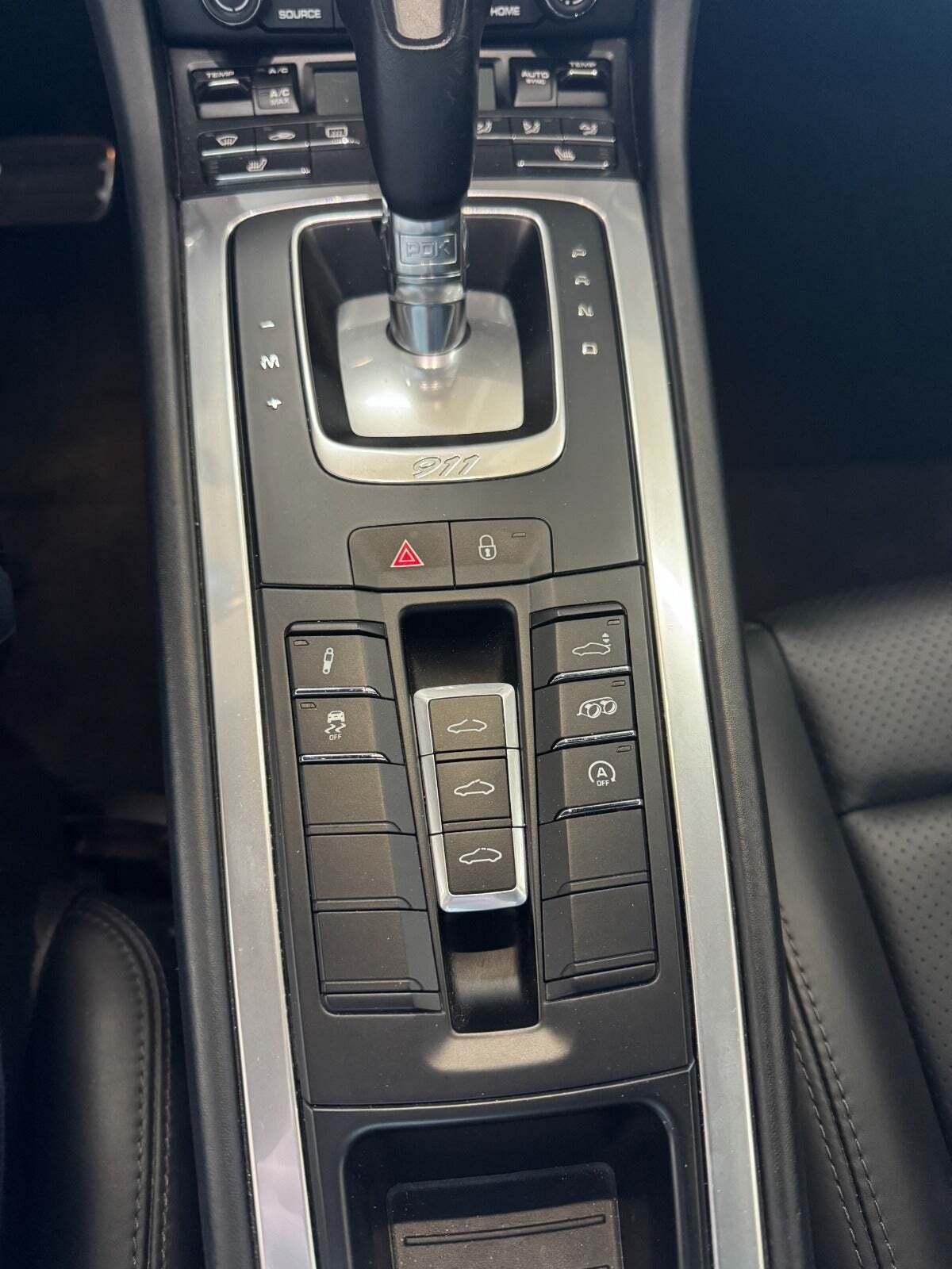 Gul Porsche 911 Carrera S fra 2017