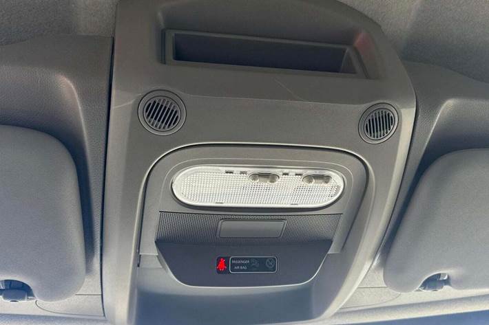 Hvid Renault Master IV T35 fra 2021