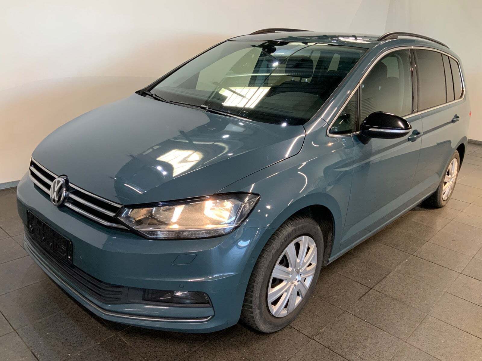 VW Touran 1,6 TDi 115 IQ.Drive DSG 7prs