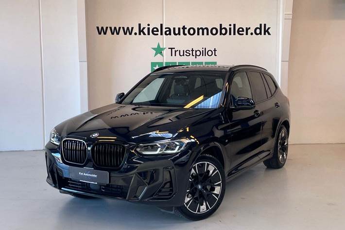Sort BMW iX3 fra 2023