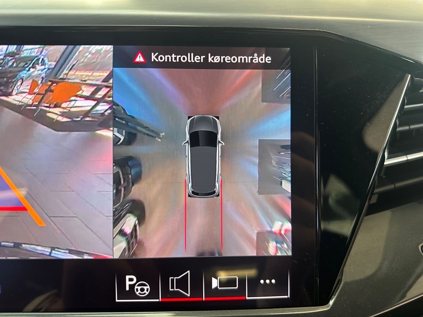 Sort Audi Q4 e-tron fra 2023