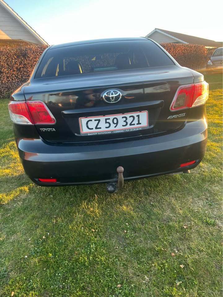 Toyota Avensis 2,0 SD AUT.