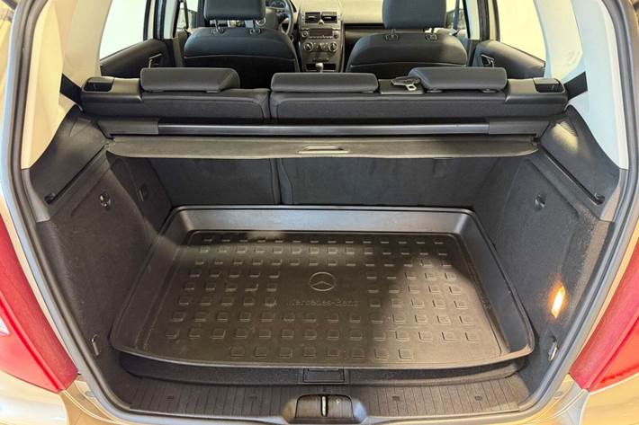 Gul Mercedes A160 fra 2007