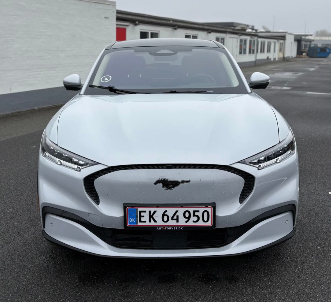 Ford Mustang Mach-E 88 Premium Extended Range