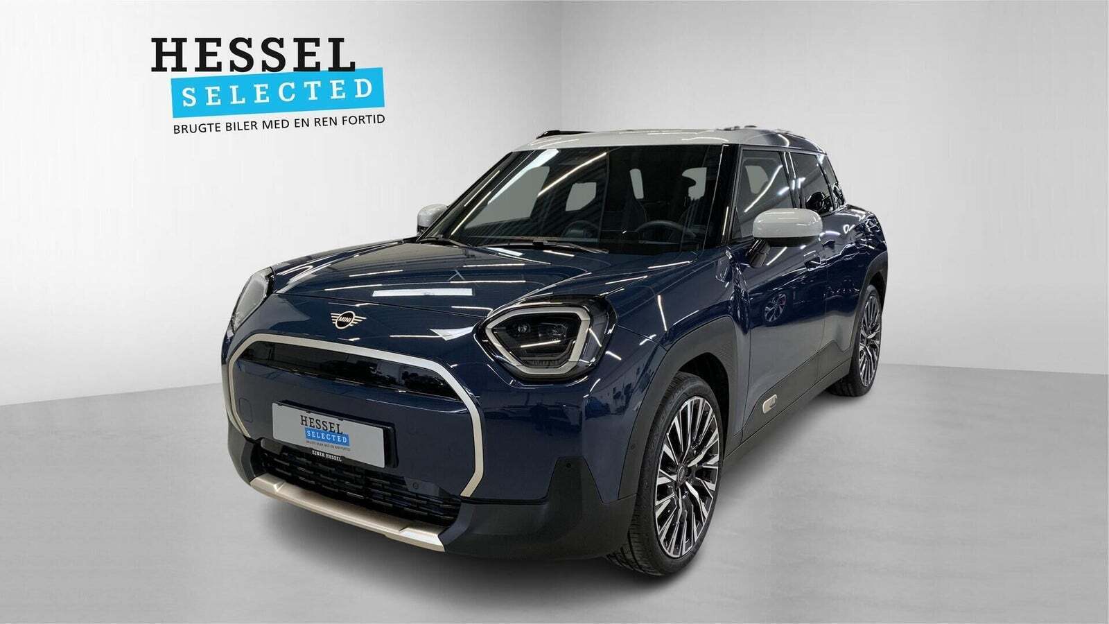 Mini Aceman E Favoured Trim M