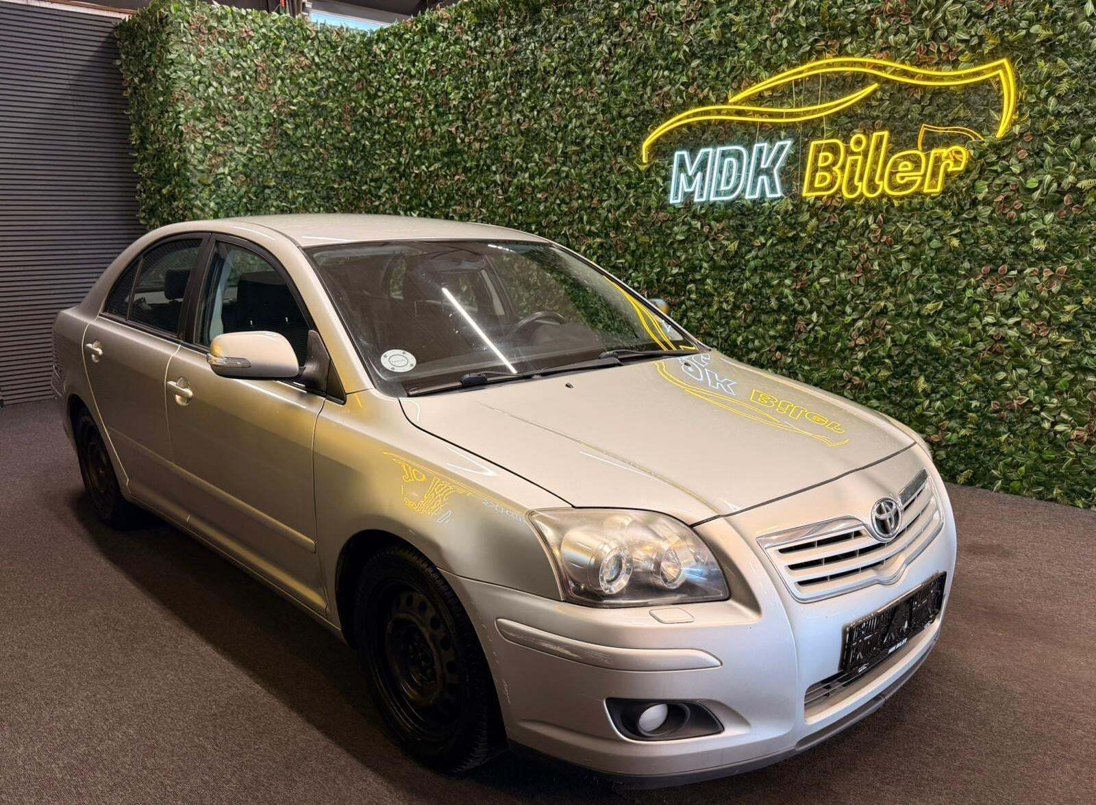Toyota Avensis 1,8 VVT-i Elegance