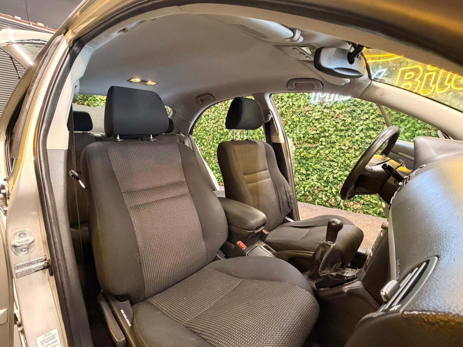 Toyota Avensis 1,8 VVT-i Elegance