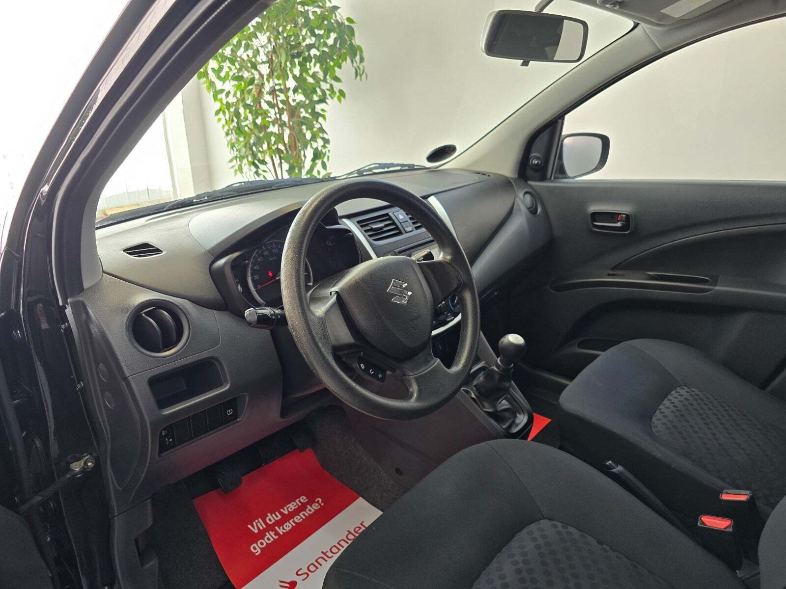 Sort Suzuki Celerio fra 2015