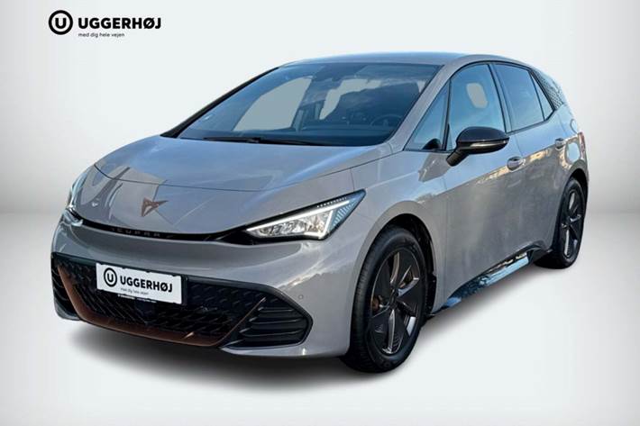 Grå Cupra Born fra 2022 set udefra